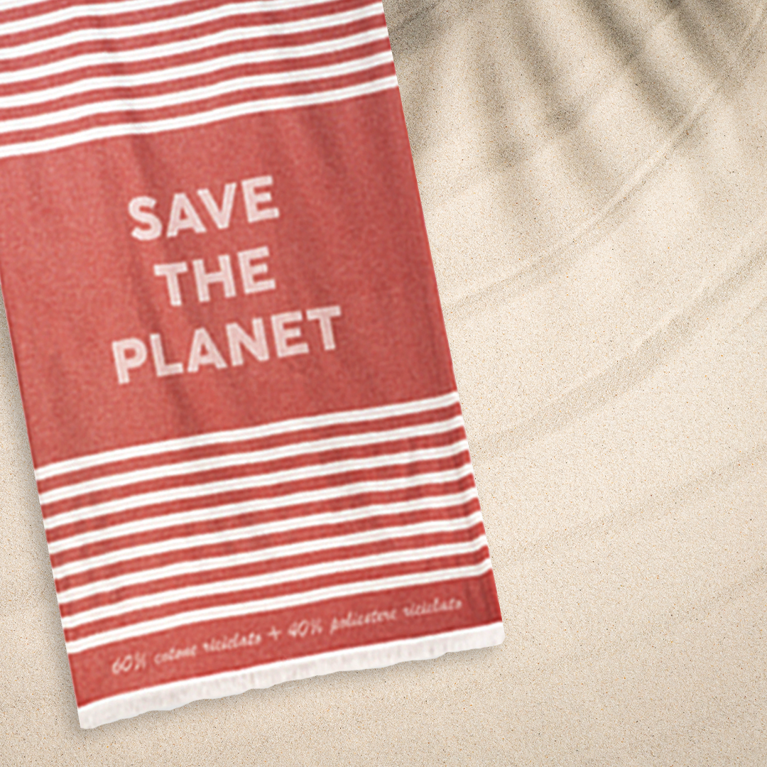 Telo mare "Save the Planet" in tessuto riciclato 100x190cm