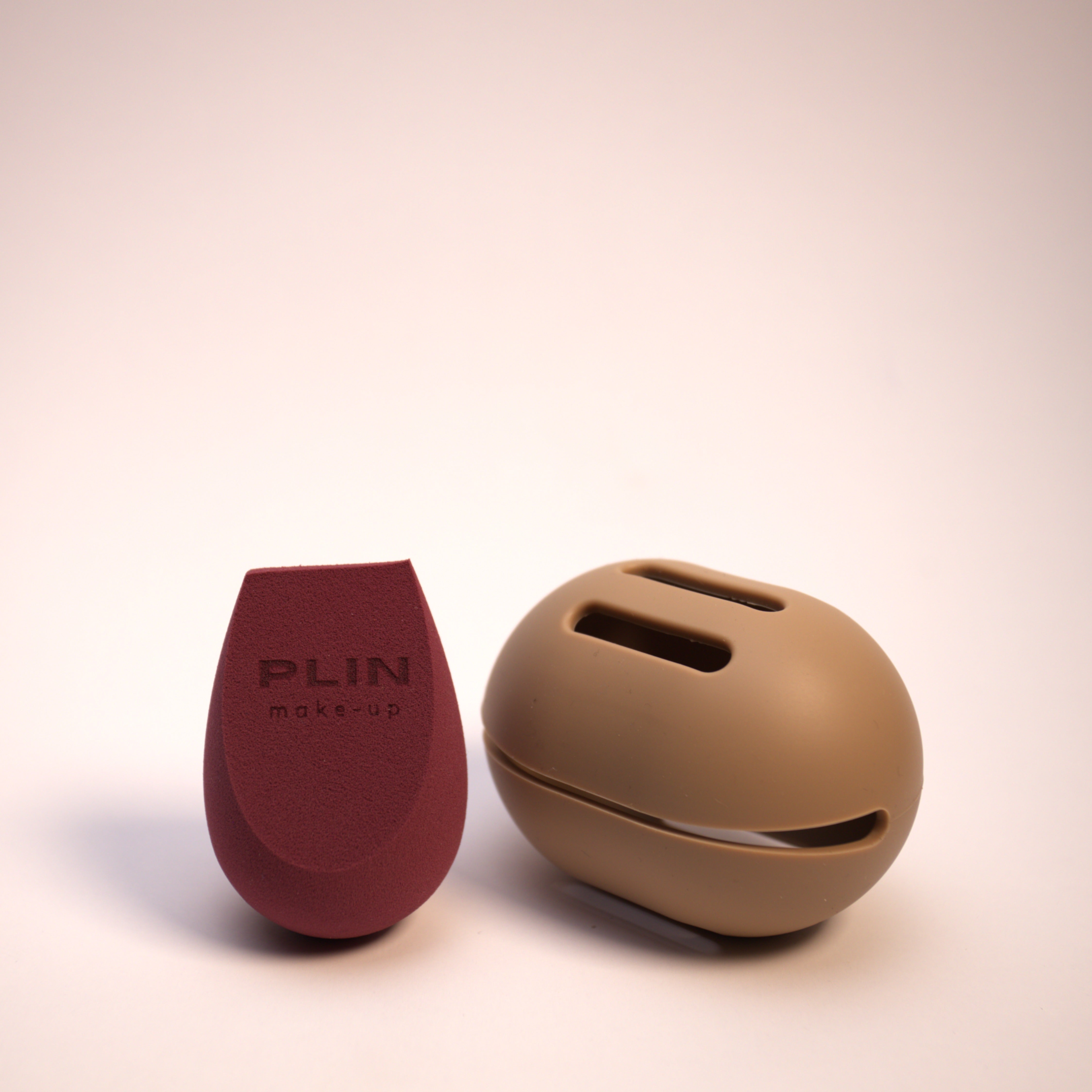 PLIN Make-Up Spugnetta con Custodia