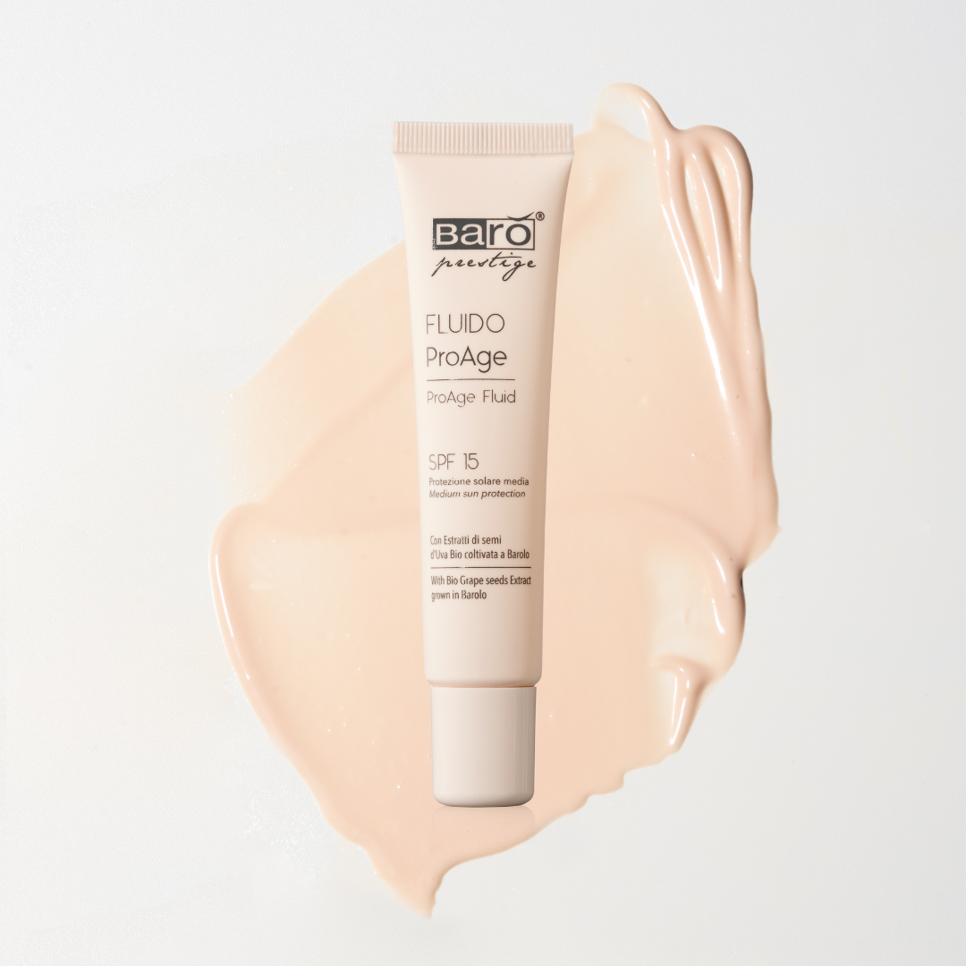 Crema Viso Fluido ProAge con Protezione Solare 15